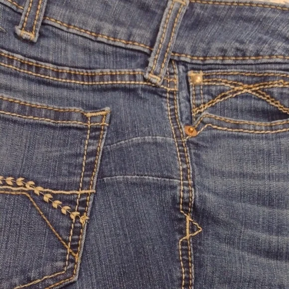 Ariat R-E-A-L Women's boot Cut Blue Jeans Western, Festival, Farm. - Picture 5 of 12